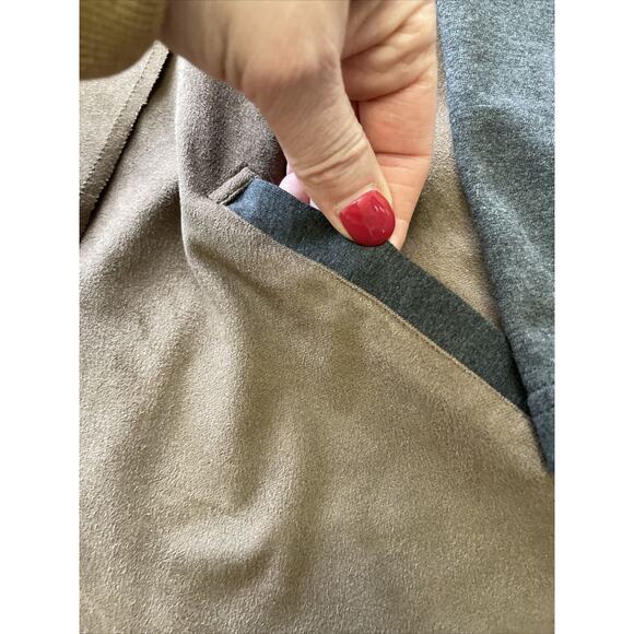 Chico’s Traveler’s Collection Dual Textile Open Cardigan Gray Brown size 0 Small - Picture 3 of 11